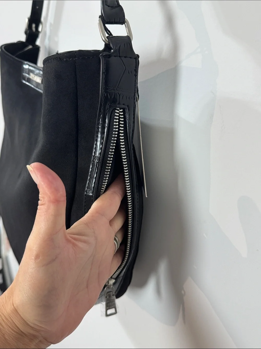 Steve Madden Black Faux Suede Hobo Shoulder Bag with Zipper Pouch - Size Large